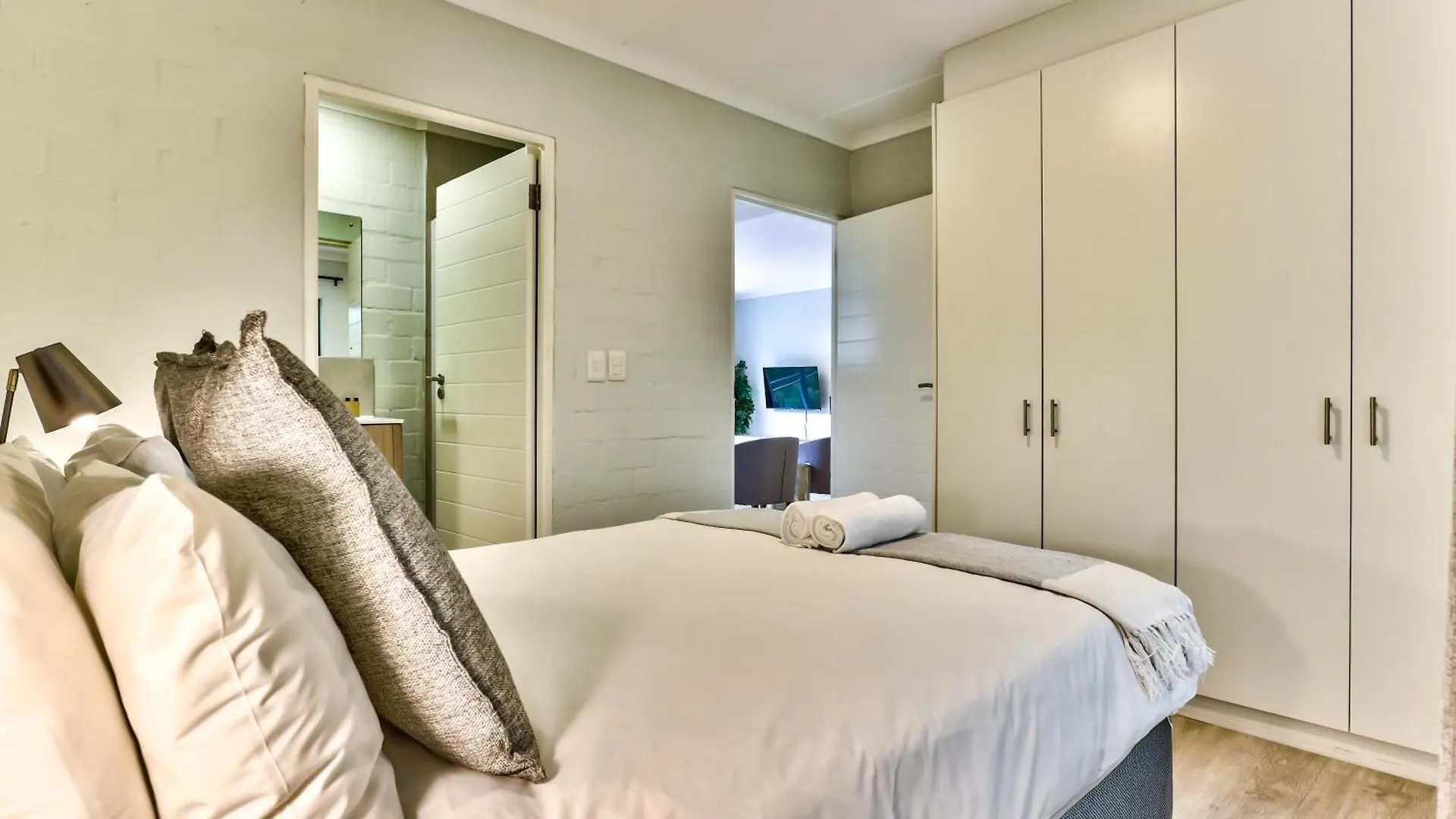 Wink Aparthotel Eaton Square Ciudad del Cabo 3*,