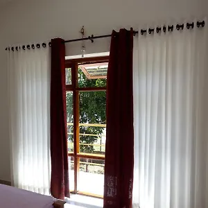 Lake House Guest house Paravur